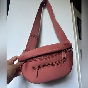 DAGNE DOVER Ace Water Resistant Neoprene Belt Bag